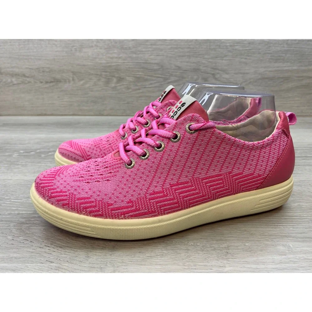 Ecco golf soft
